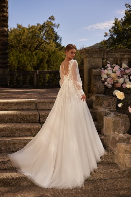 https://www.sposa-lia.com/images/stories/virtuemart/product/3) Stacy.jpg